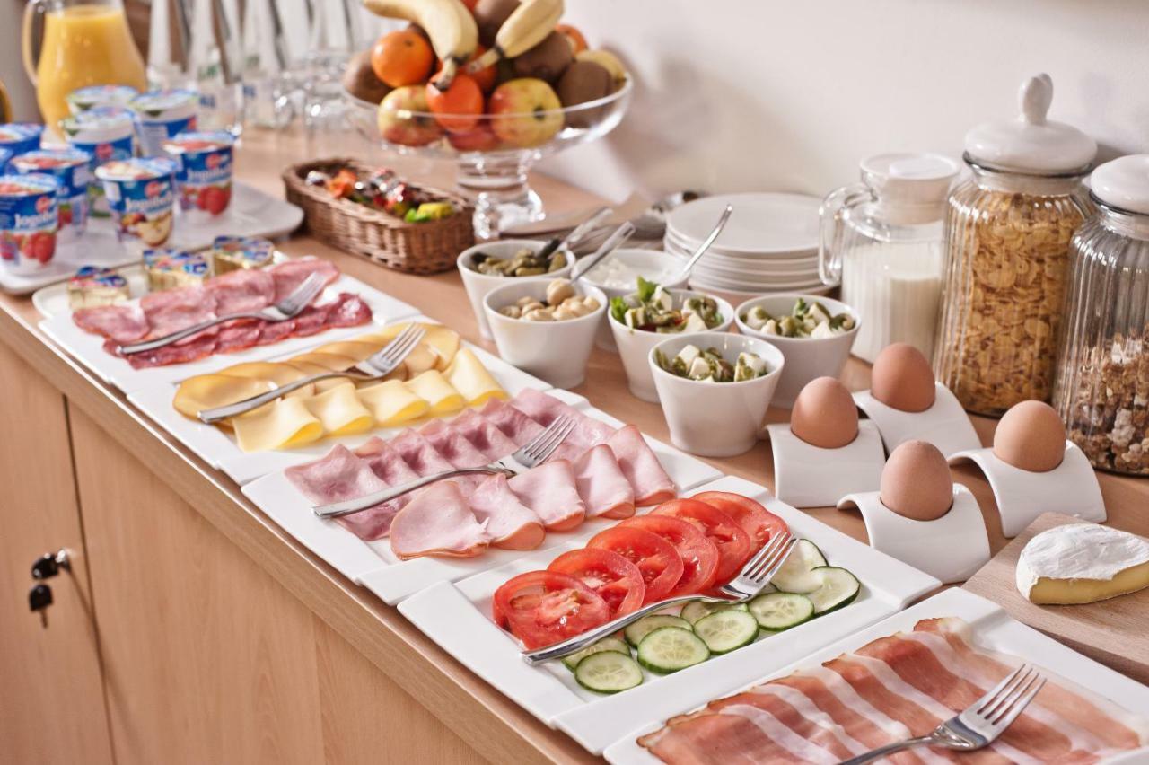 לז'נו B&B Wieniawa Parking I Sniadanie W Cenie! Breakfast And Parking Included! מראה חיצוני תמונה